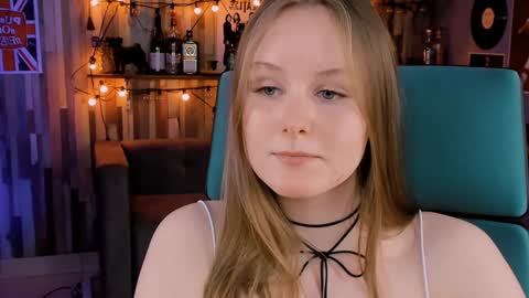 Vivien online show from 01.14.25