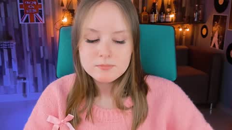 Vivien online show from 01.22.25