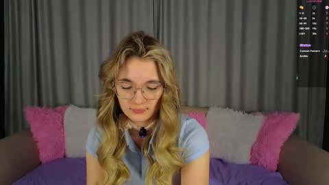 vivyboo111 online show from 11.21.25