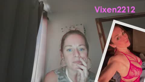 Snapshot of vixen1222 chatting on 07.17.26 vixen1222 online show from 07.17.26