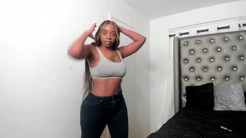 Sasha Malone online show from 12.12.24