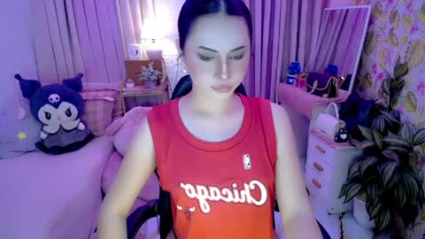 Snapshot of vixenluscious chatting on 04.29.26 vixenluscious online show from 04.29.26
