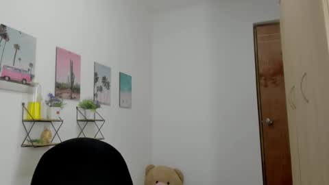 vixenlust17 online show from 02.27.26