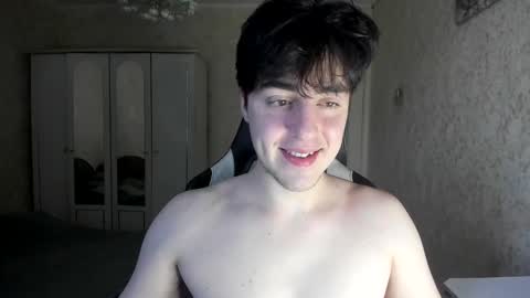 Snapshot of vlad1605 chatting on 11.15.25 Martin online show from 11.15.25