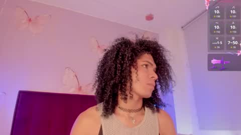 Snapshot of vnuss__ chatting on 06.17.26 VENUS online show from 06.17.26
