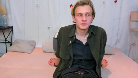 Snapshot of volan_starts chatting on 01.19.26 Dan online show from 01.19.26