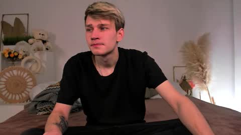 Snapshot of volan_starts chatting on 02.22.26 Dan online show from 02.22.26