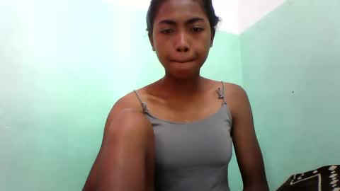 Snapshot of vounialdy chatting on 01.25.25 vounialdy online show from 01.25.25