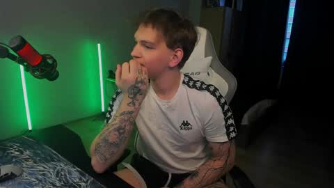 Snapshot of vova_belkin_ chatting on 05.29.26 vova online show from 05.29.26