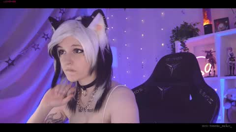 vronnier online show from 02.27.25