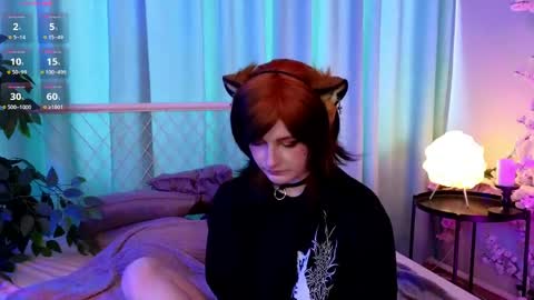 Snapshot of vronnier chatting on 04.29.26 vronnier online show from 04.29.26