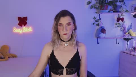 Snapshot of vulgar_wife chatting on 05.02.26 Vikky online show from 05.02.26