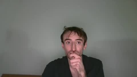 Snapshot of vwelad6969 chatting on 12.16.24 hung boy online show from 12.16.24