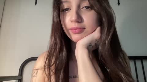 Alice  Before pvt write to me in PM  online show from 02.13.25