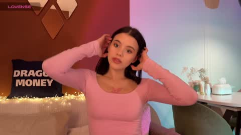 Mia online show from 02.03.25