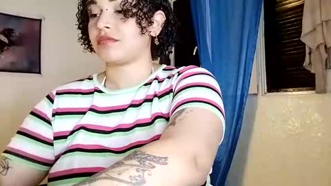 Juli online show from 10.28.25