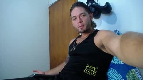 Snapshot of walnniel_concordia chatting on 12.02.25 walnniel_concordia online show from 12.02.25