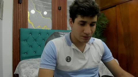 Snapshot of walter_noils chatting on 04.16.26 WALTER NOILS online show from 04.16.26