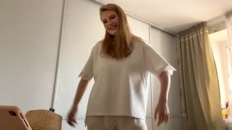 Helen online show from 07.03.26