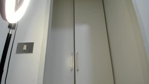 Snapshot of wanderlust_xxx chatting on 12.27.24 Sarah Catalina Amado. Wanderlust online show from 12.27.24