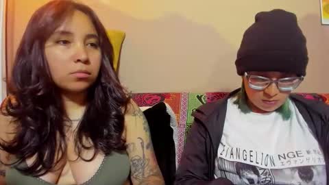 Snapshot of waningrosee chatting on 10.06.25 Waningrose Lu online show from 10.06.25