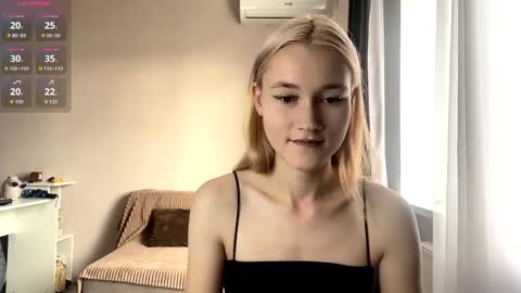 Snapshot of wanttodeep chatting on 10.31.25 wanttodeep online show from 10.31.25