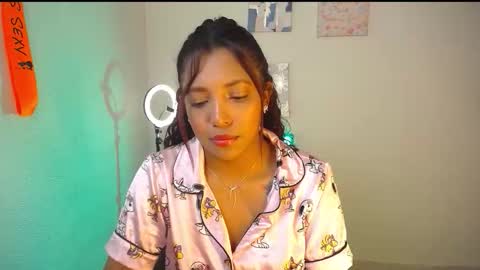 Snapshot of warisgoddes chatting on 01.17.26 EMILY online show from 01.17.26