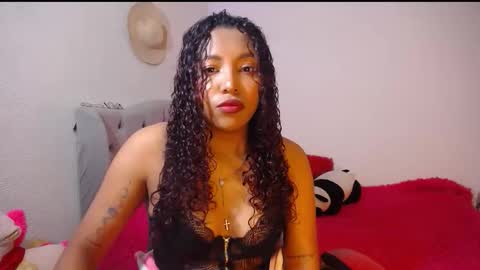 Snapshot of warisgoddes chatting on 03.01.26 EMILY online show from 03.01.26