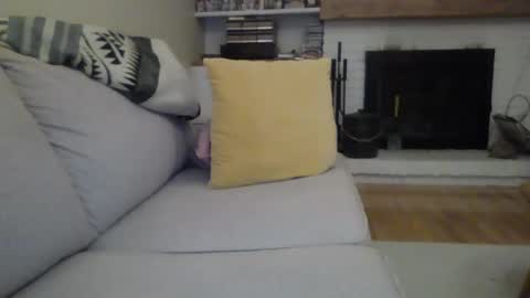 Snapshot of warmdick666 chatting on 02.06.25 warmdick666 online show from 02.06.25