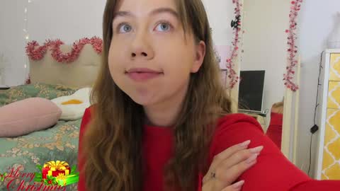 Snapshot of watermelon_sugar_ chatting on 12.25.24 Tess Pls support me with Can we reach 155 my favorite number online show from 12.25.24