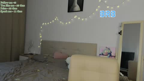 Snapshot of watermelon_sugar_ chatting on 01.22.25 Tess Pls support me with Can we reach 155 my favorite number online show from 01.22.25