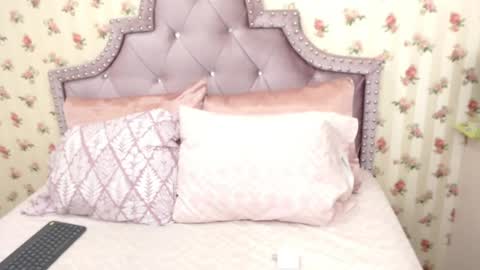 Milf Latina online show from 03.25.26