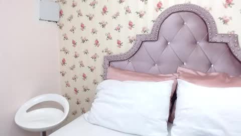 Milf Latina online show from 03.28.26