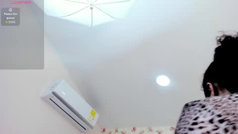 Snapshot of watson_crystal00 chatting on 05.22.26 Milf Latina online show from 05.22.26