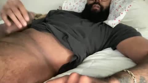 Snapshot of waveonce chatting on 11.08.25 waveonce online show from 11.08.25