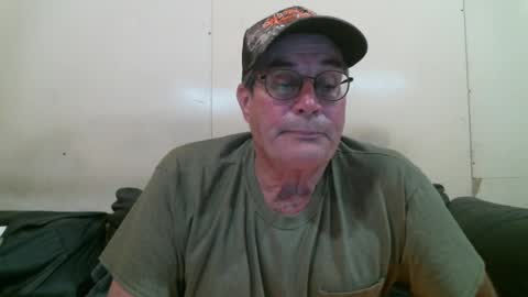 Snapshot of wbfarm chatting on 04.18.26 WB Farm online show from 04.18.26