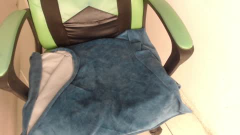 Trixie 3 online show from 09.26.25