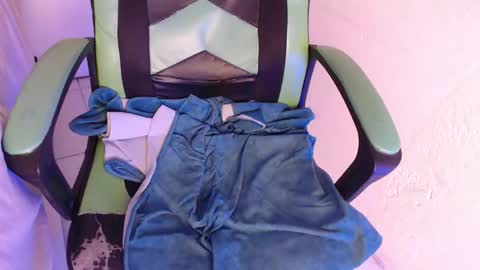 Trixie 3 online show from 11.20.25