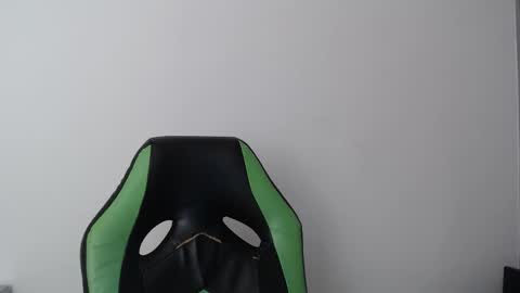 Trixie 3 online show from 02.22.26