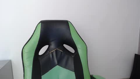 Trixie 3 online show from 02.26.26