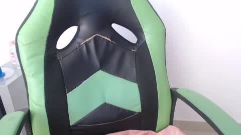 Trixie 3 online show from 04.13.26