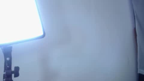 Snapshot of we_we77 chatting on 10.26.25 we_we77 online show from 10.26.25