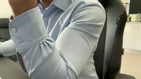 Weapon X online show from 04.15.26