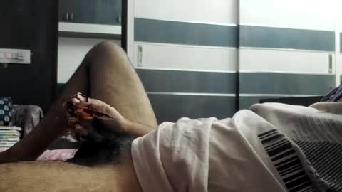 Snapshot of wearcondom chatting on 12.06.24 sexyguy online show from 12.06.24