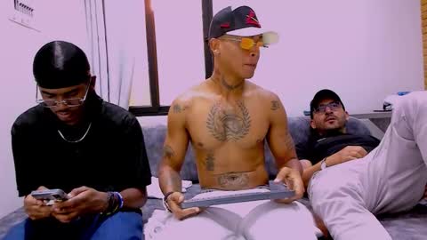 Jhonny Dick  his neighbors. online show from 02.13.26