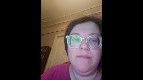 Marina online show from 12.17.25