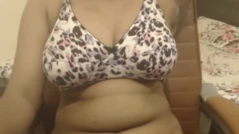 mina online show from 09.30.25