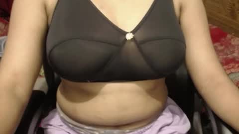 Snapshot of webshowxxx chatting on 08.08.26 mina online show from 08.08.26
