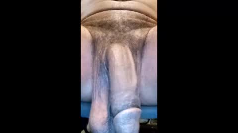 Snapshot of well_ndowed chatting on 01.13.26 well_ndowed online show from 01.13.26