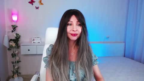 Wendi Foster online show from 01.23.25